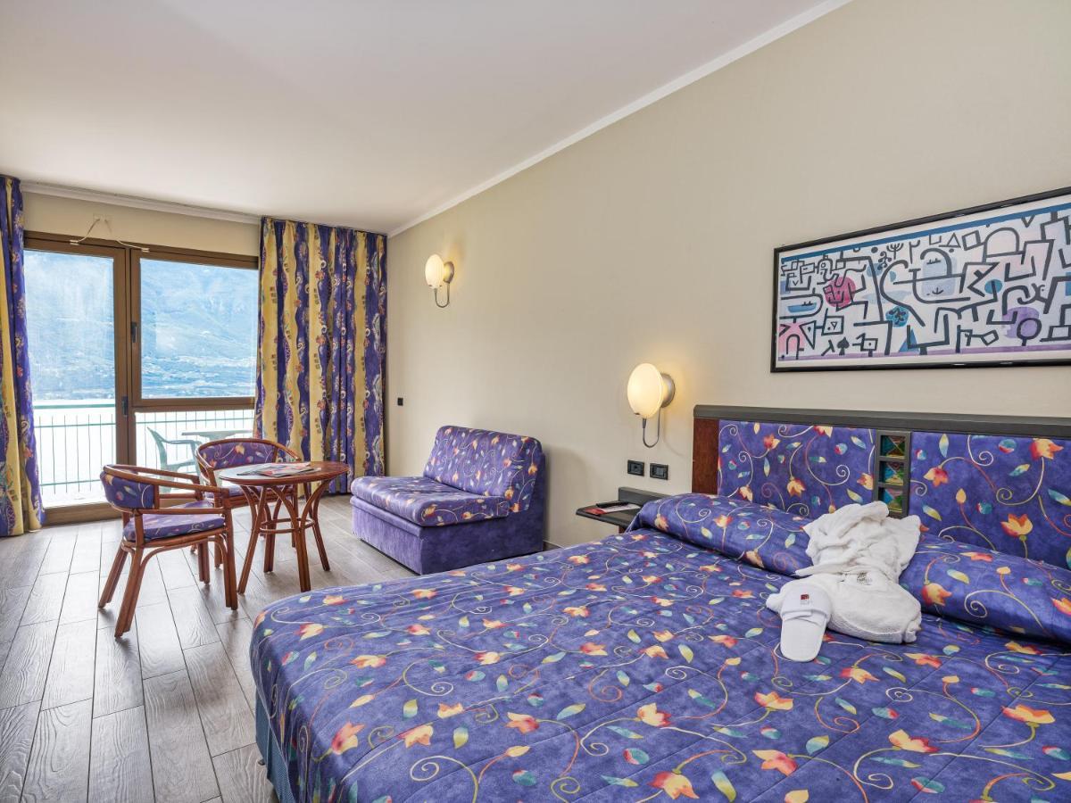 Hotel San Pietro Limone sul Garda Esterno foto