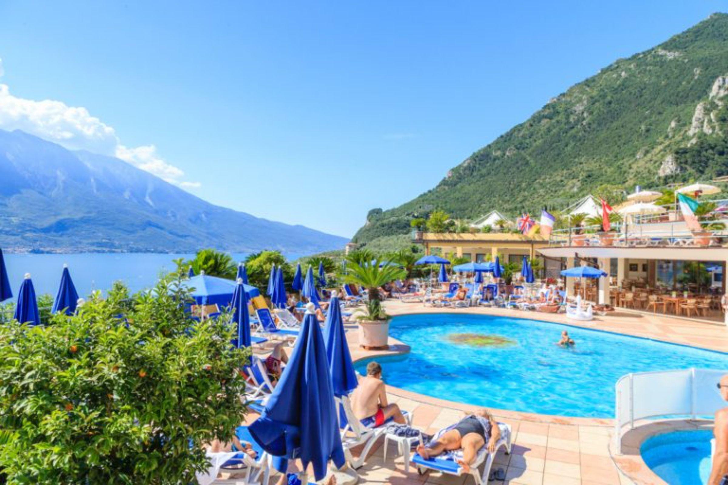 Hotel San Pietro Limone sul Garda Esterno foto