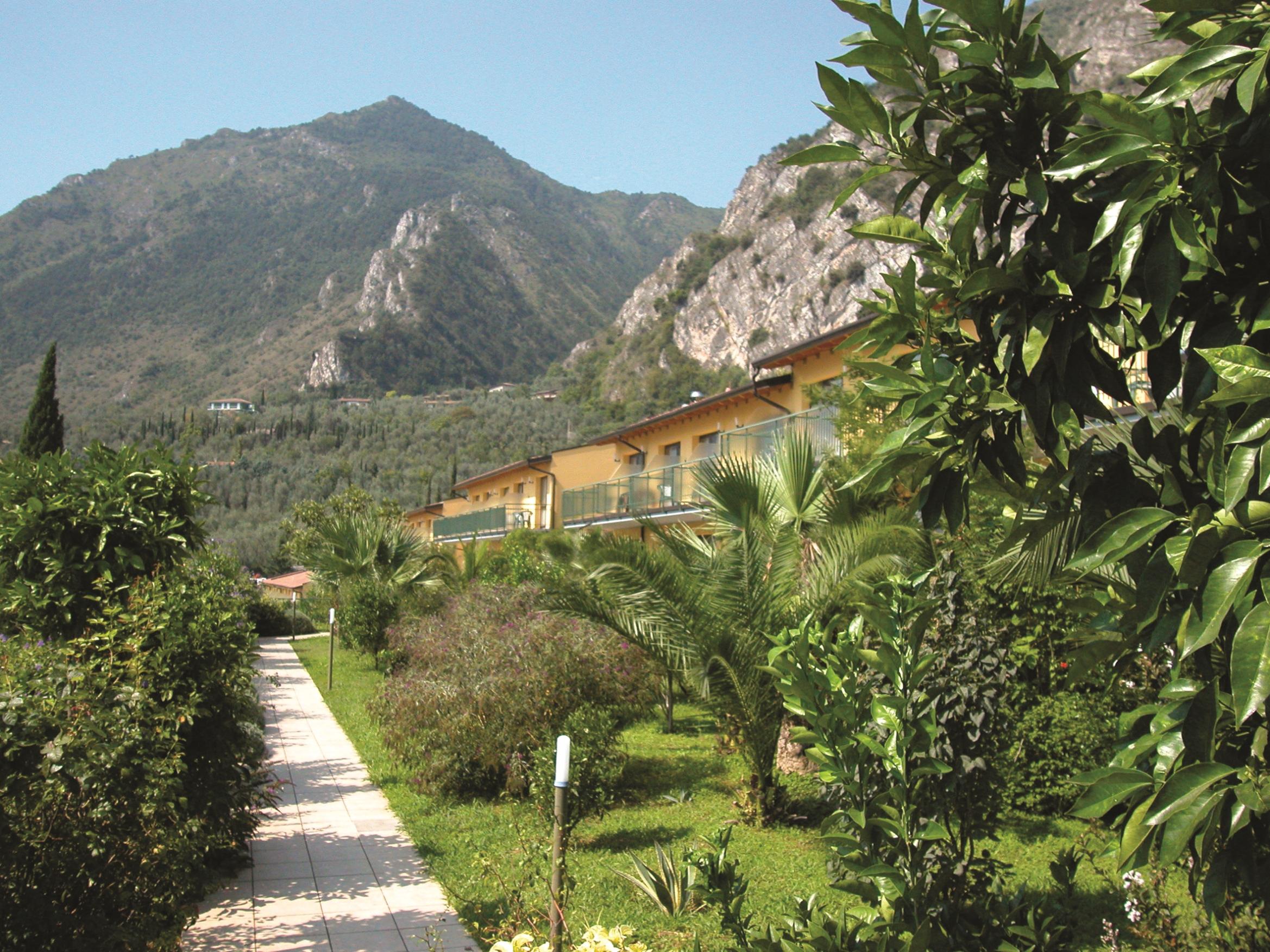 Hotel San Pietro Limone sul Garda Esterno foto