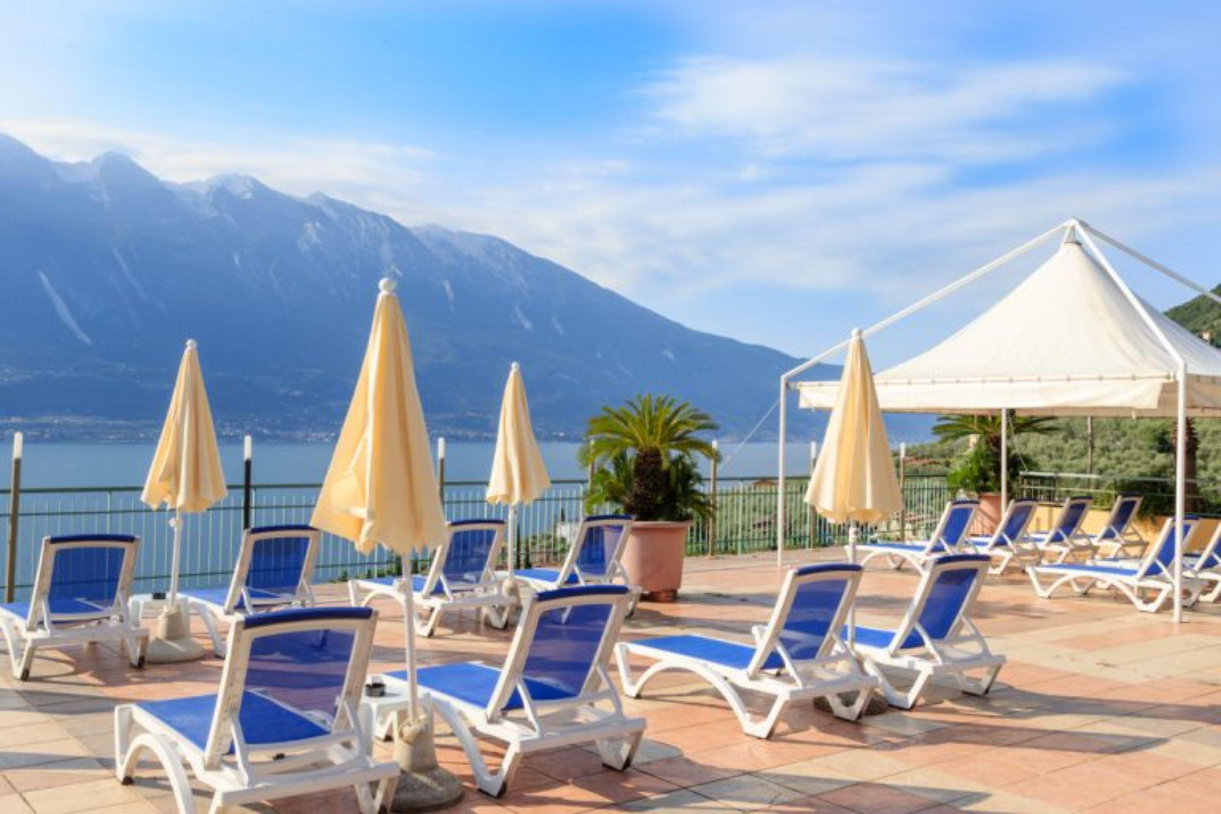 Hotel San Pietro Limone sul Garda Esterno foto