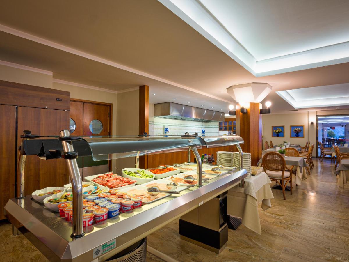Hotel San Pietro Limone sul Garda Esterno foto
